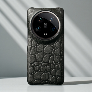 Шкіряна накладка Stenk Reptile Cover для Xiaomi 14 Ultra Чорна