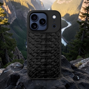 Накладка SkinBacker Python Scales для Apple iPhone 17 Pro Чёрный