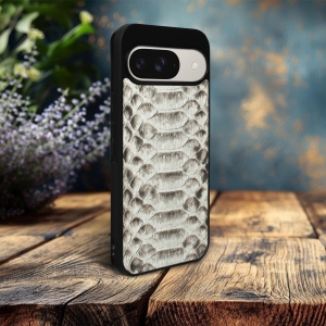 Накладка SkinBacker Python Scales для Google Pixel 9